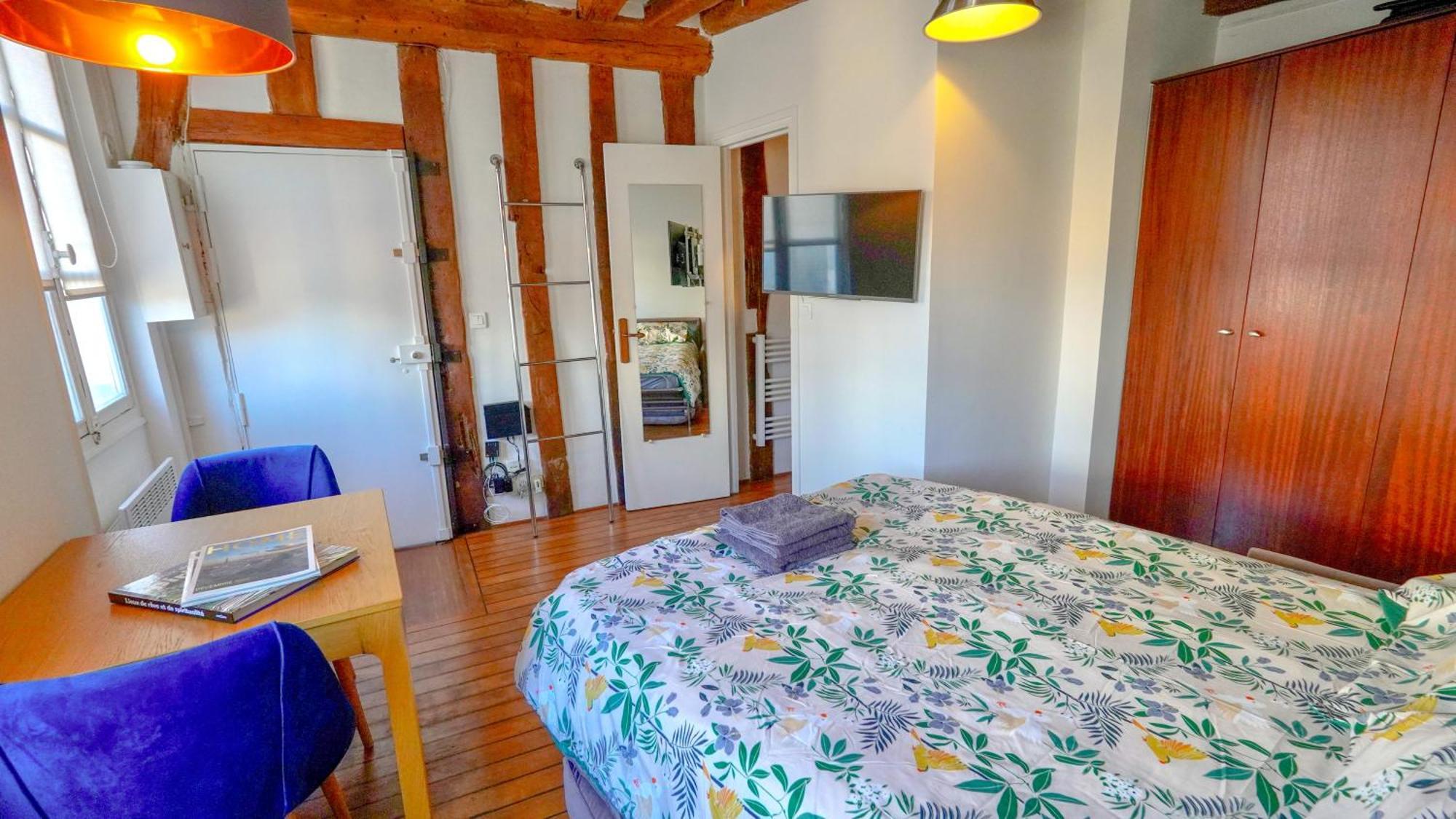 Romantic Studio At Quartier Latin باريس المظهر الخارجي الصورة